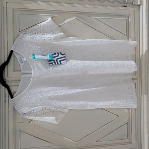 NWT White Short Sleeve Crotche-look Medium Top, Poshmark